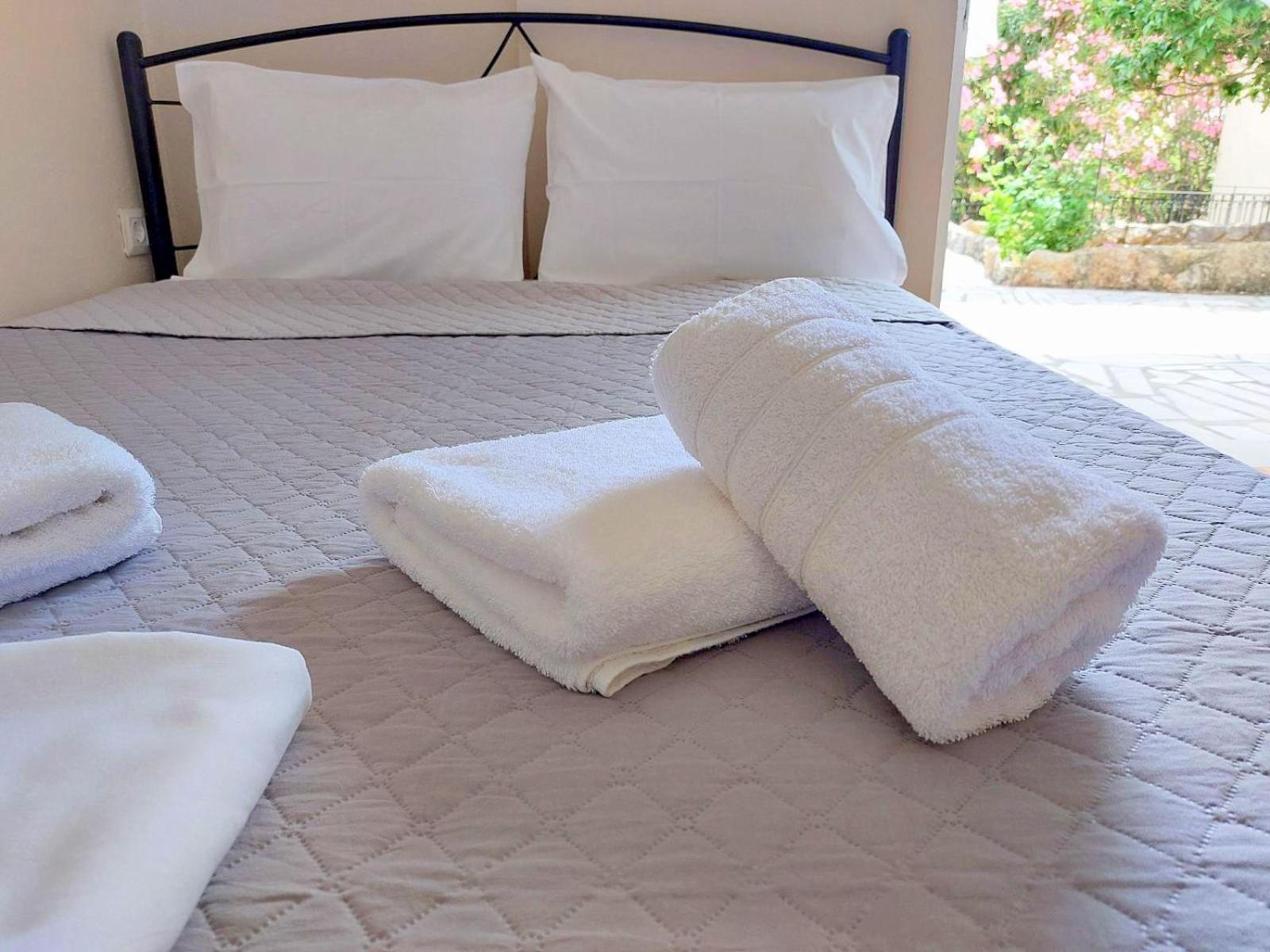 Estia Holiday Apartment & Studio Vathy  Zewnętrze zdjęcie